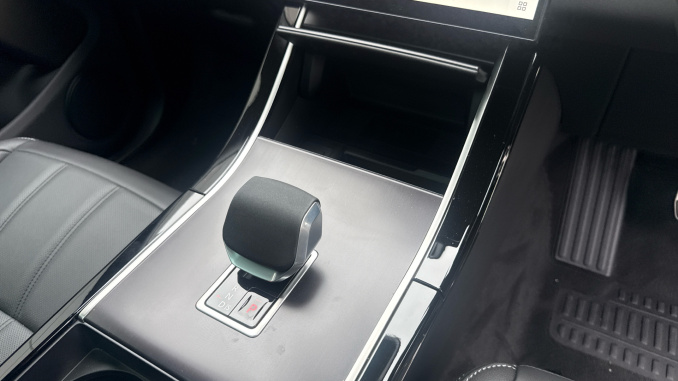 Land Rover Range Rover Evoque 2.0 D200 Hoxton Edition 5dr Auto Diesel Hatchback - Image 13